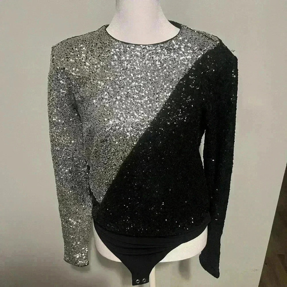 Express Tops - Sparkle body suit